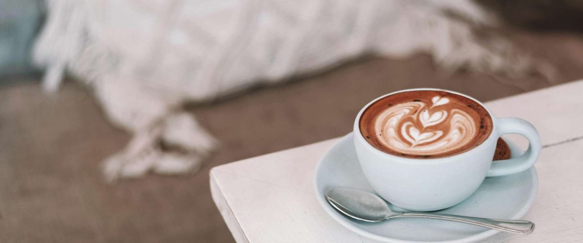 Cette photo L'histoir du café  (2).jpg, a été réduite de 98.24 % le Mercredi 19 Novembre 2025 à 16:11 par Emjysoft Photo Réducteur v6.0 à télécharger sur https://www.emjysoft.com/